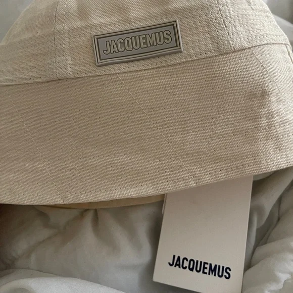 Jacquemus Beige Bucket Hat - Picture 2 of 4
